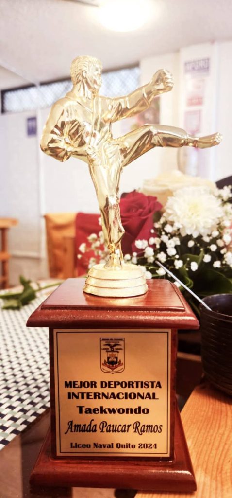 𝗧𝗔𝗘𝗞𝗪𝗢𝗡𝗗𝗢 𝗔𝗦𝗖𝗘𝗡𝗦𝗢 𝗗𝗘 𝗖𝗜𝗡𝗧𝗨𝗥𝗢𝗡𝗘𝗦